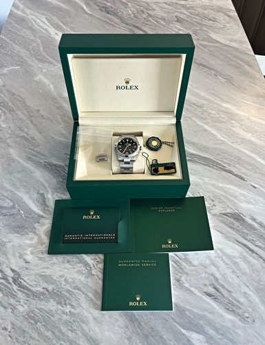 Rolex explorer 40mm black dial - rolex,
